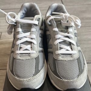 New Balance Gray Sneakers